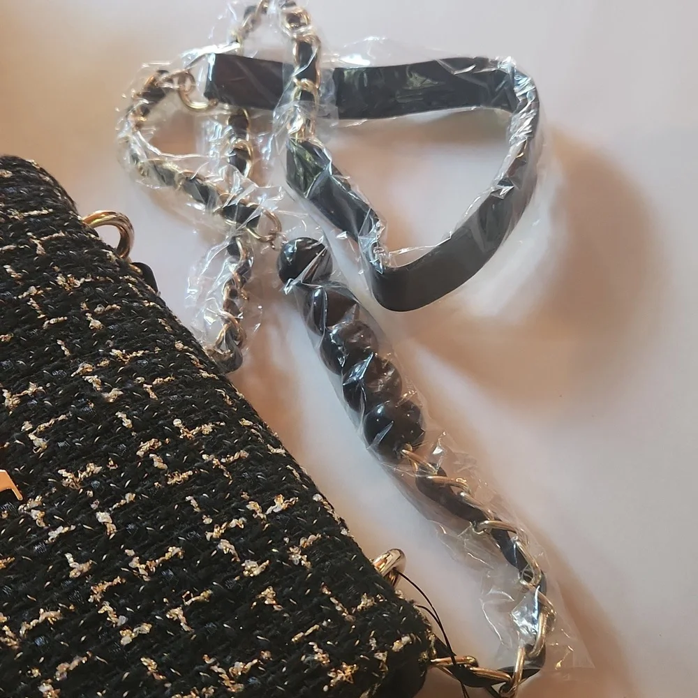 Badgley Mischka Crossbody Bag  NWT